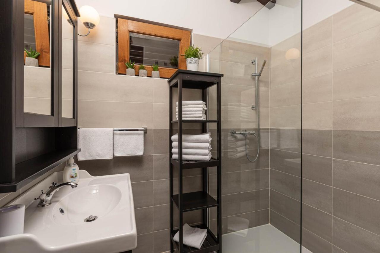 Apartments Fijan Драге Екстериор снимка