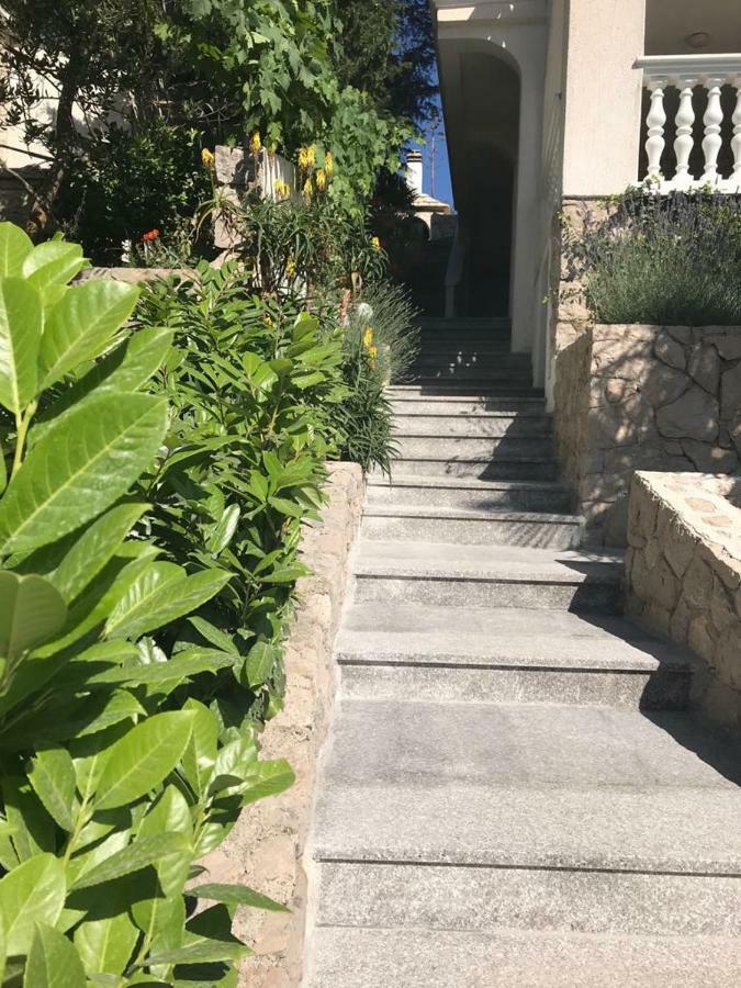 Apartments Fijan Драге Екстериор снимка